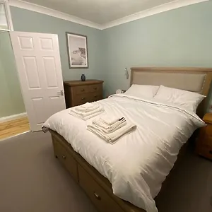  Apartment Spacious And Bright 1 - Bedroom Unit